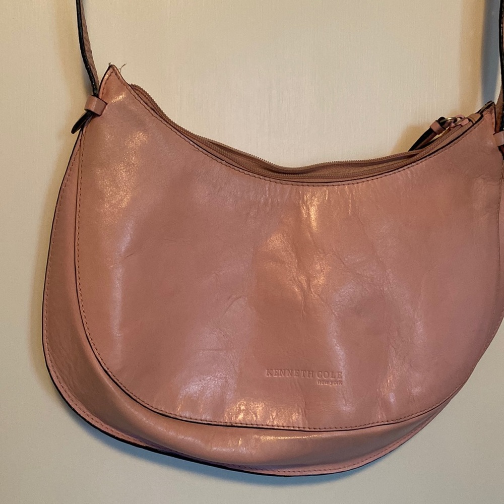 Pale pink, Kenneth Cole, leather vintage, Crossbody purse